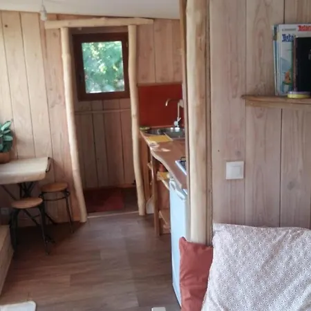 Tiny House *